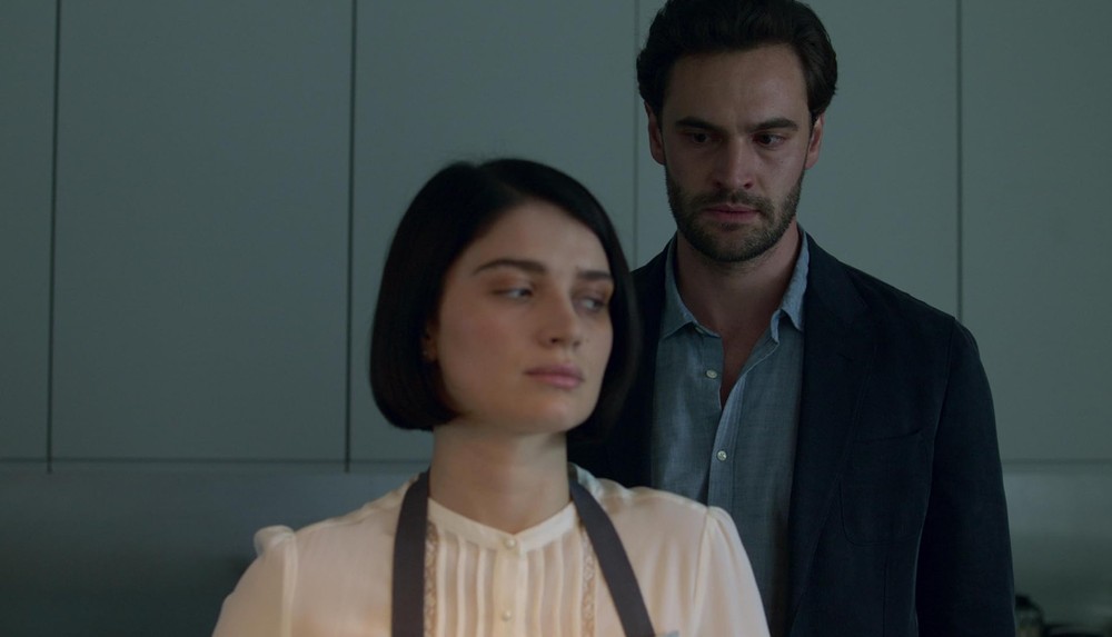 Por Trás dos Seus Olhos (2021) é um suspense psicológico parecido com Conheço Você — Foto: Reprodução/IMDb