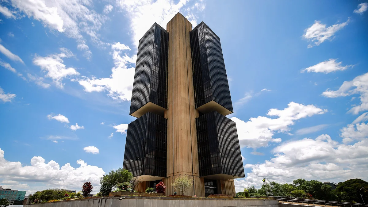 "Prévia do PIB" recua 0,2% em julho, diz Banco Central