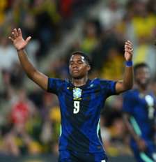 Endrick e Estevão durante o segundo amistoso da Seleção contra a Austrália Foto: Getty Images