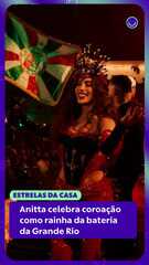 Anitta celebra coroação como rainha da bateria da Grande Rio
