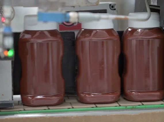 Do campo ao ketchup: a operação por trás de um dos produtos mais populares da mesa
