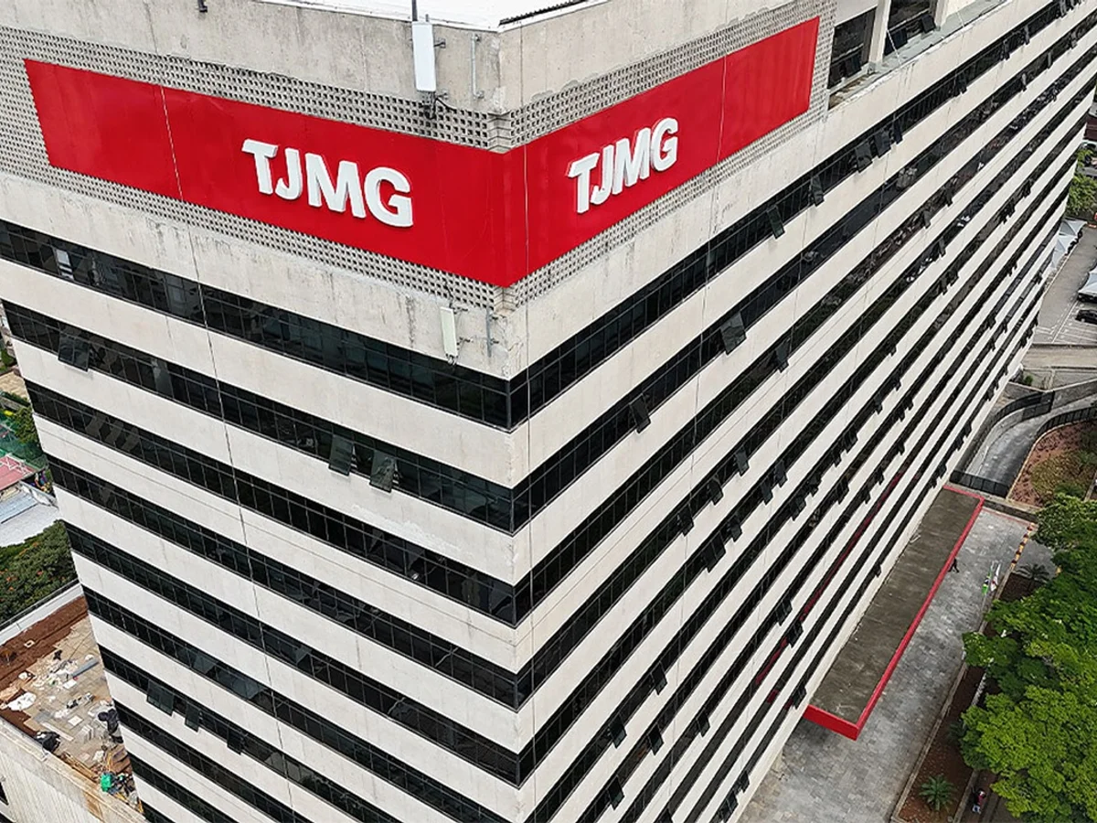 Advogado com OAB cancelada é preso após usar registro falso em MG