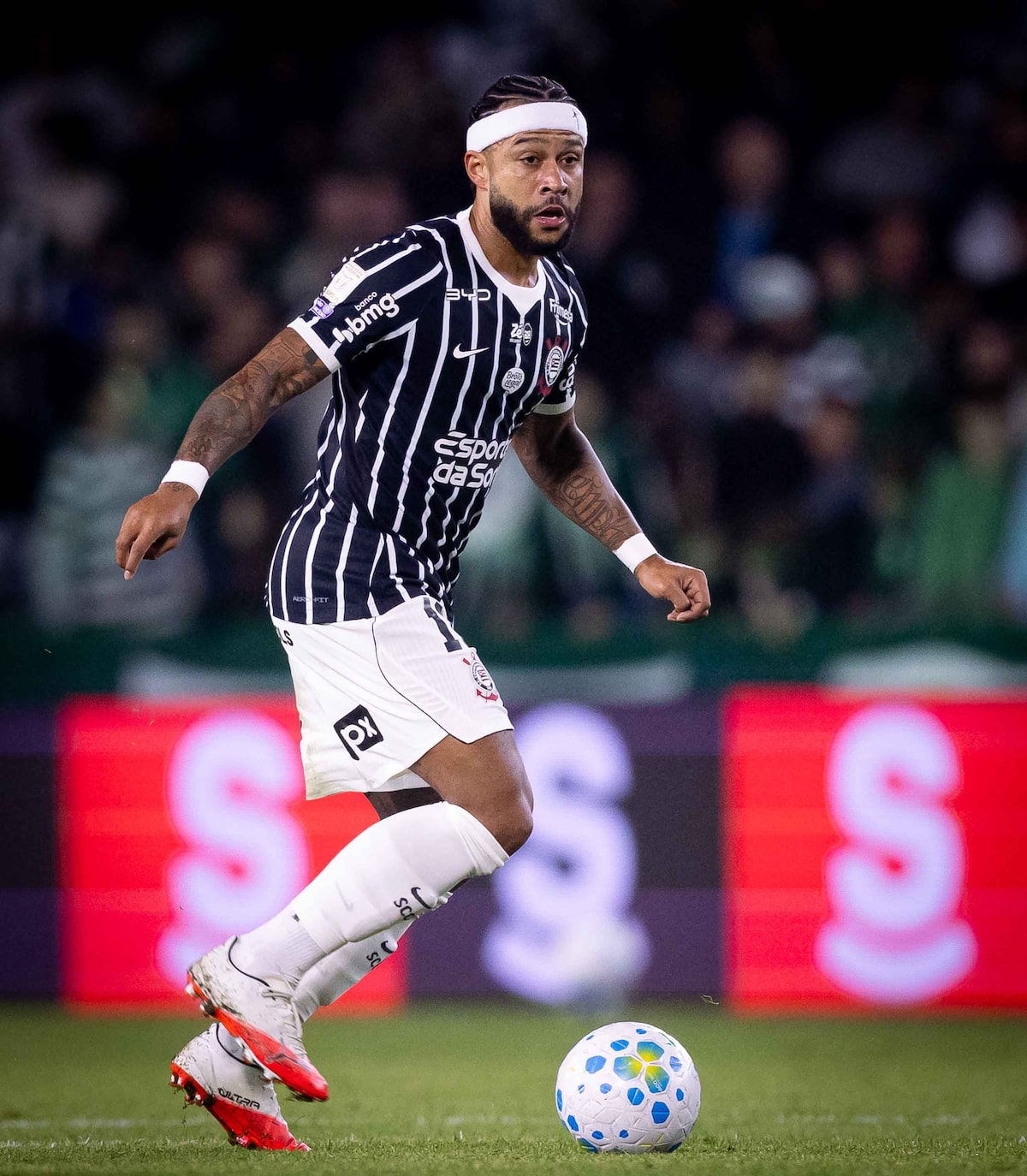 Corinthians chega a 35% de chances de rebaixamento a 9 jogos do fim e com Dérbi à vista