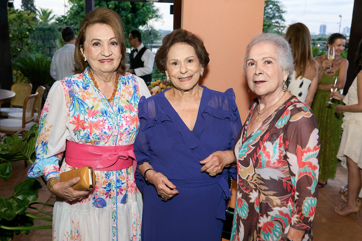 Mãe e filha, Sonia e Andrea Ghisi festejam aniversário em dose dupla
