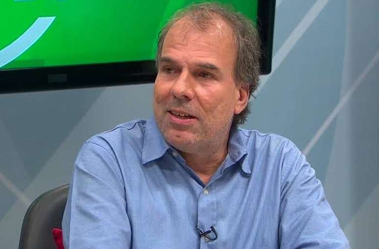 Morre, aos 61 anos, o jornalista Silvio Barsetti, ilustre torcedor do América