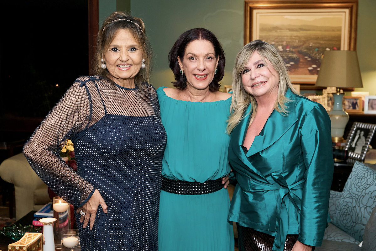 Mãe e filha, Sonia e Andrea Ghisi festejam aniversário em dose dupla