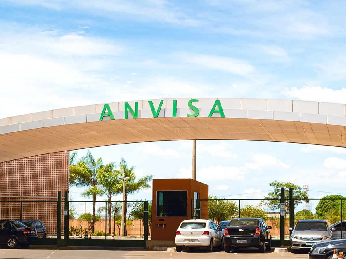 Anvisa proíbe insulina e tirzepatida vendidas de forma irregular