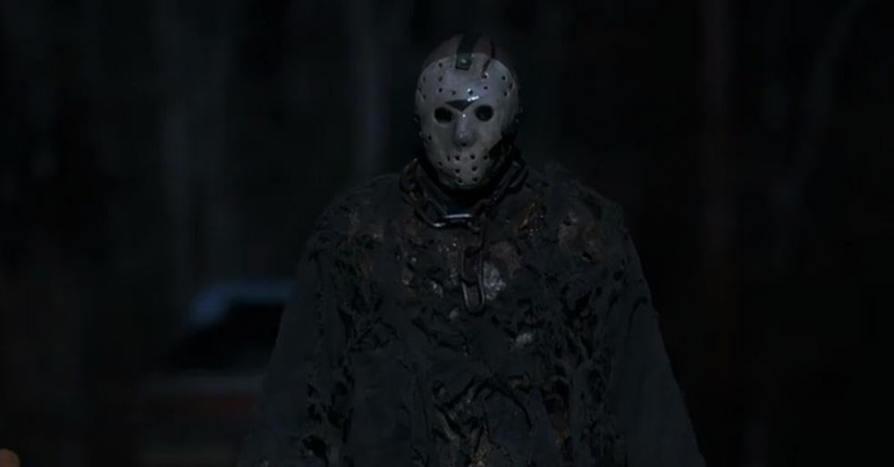 Jason é libertado por uma jovem com poderes sobrenaturais no sétimo filme — Foto: Reprodução/IMDb