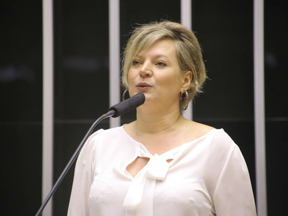 Joice Hasselmann declara voto em Lula e fala sobre rompimento com Bolsonaro: ‘Vi o clã por dentro’
