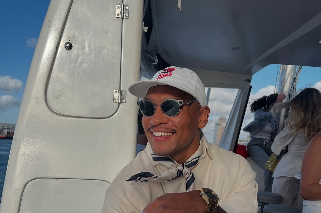 CONHEÇA O LOOK | Entre na primavera e no verão com Linda Mntambo