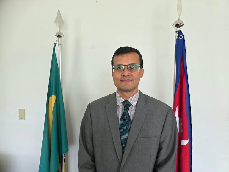 ‘Um Brasil forte e unido é o desejo do governo e do povo do Nepal’, diz embaixador