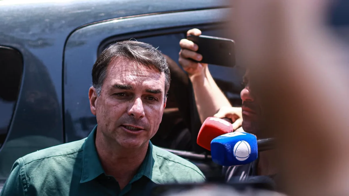 Flávio Bolsonaro vence Lula em Taiwan no 2º turno das eleições