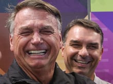 Flávio Bolsonaro diz que ‘cenário está muito favorável’ e pede agilidade do TSE
