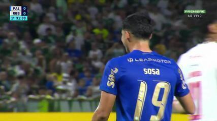 Aos 31 min do 1º tempo - cobrança de pênalti para fora de Ramón Sosa do Palmeiras contra o Bragantino