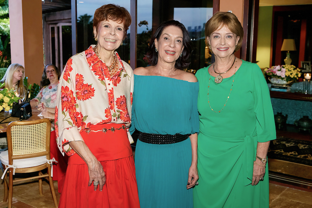 Mãe e filha, Sonia e Andrea Ghisi festejam aniversário em dose dupla