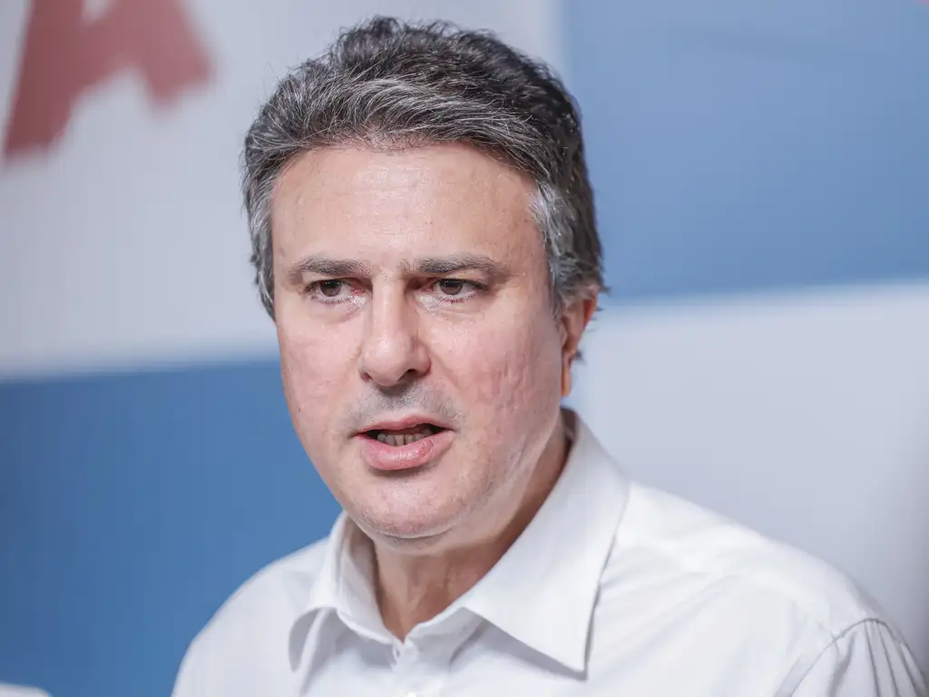Camilo afirma que governo quer discutir com setores prejudicados pelo fim da escala 6X1